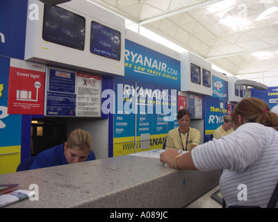 ryanair stansted flughafen