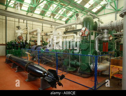 dh Scapa Flow Visitors Center HOY ORKNEY Torpedo und Ölpumpenraum Museum Schiffsgeschichte Bunkering Weltkrieg 2 Stockfoto