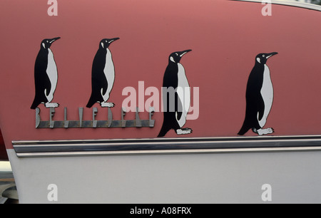 Pinguin-Auto Stockfoto