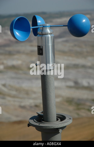 Anemometer für die Überwachung der Windgeschwindigkeit und Windrichtung Stockfoto