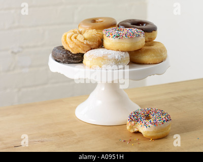 Tablett mit Krapfen Stockfoto