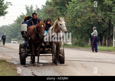 Romani Gipsy Gemeinschaft Dorf im Bezirk Spantov, Südosten Rumäniens. Stockfoto