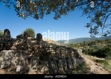 Torreen zentralen Denkmal an die prähistorische Fundstätte von Filitosa, in der Nähe von Alta Rocca, Propriano, Korsika, Frankreich Stockfoto