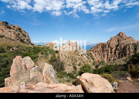 Les Roches Rouges (Red Rocks) an der Küstenstraße zwischen Piana und Porto, Golf von Porto, Korsika, Frankreich Stockfoto