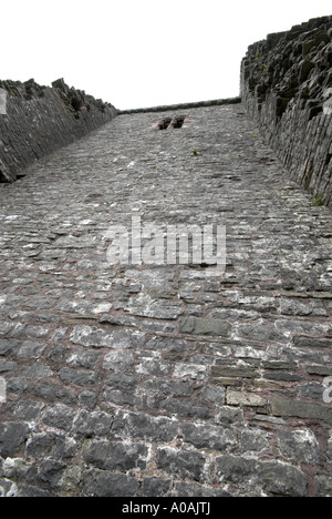 Carreg Cennen Schloss südöstlich von Llandelio Carmarthenshire South Wales Stockfoto