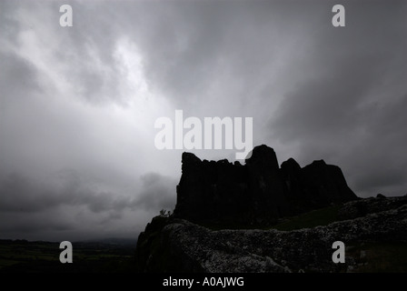 Carreg Cennen Schloss südöstlich von Llandelio Carmarthenshire South Wales Stockfoto