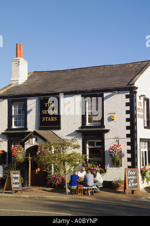 Die sieben Sterne Traditionskneipe Thornton Hough Wirral Merseyside England Stockfoto