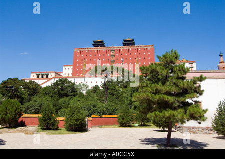 Putongzhongcheng Tempel, ist benannt als kleine Potala-Palast in Chengde Stockfoto