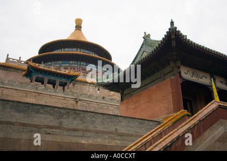 Das UNESCO-Welterbe von Pule Si (der Tempel der universelle Freude), einer der vorgelagerten Tempel (acht äußere Tempel) in Chengde Stockfoto