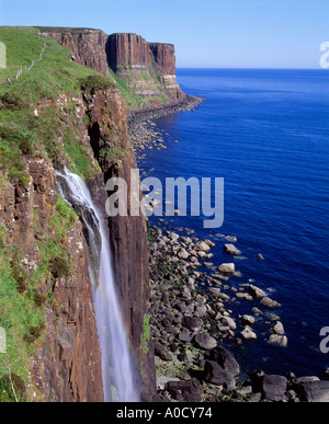 Der Kilt Rock, in der Nähe von Staffin, Halbinsel Trotternish, Isle Of Skye, Highland, Schottland, UK Stockfoto
