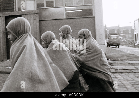 Islamische muslimische Kinder in Lancashire in England in Großbritannien im Vereinigten Königreich Großbritannien. Stockfoto