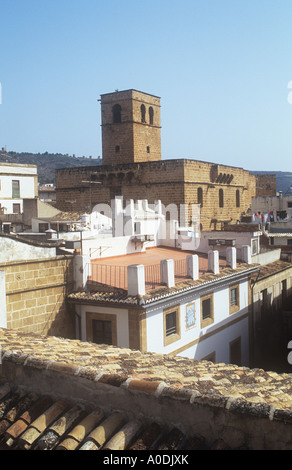Blick vom Museum zur Kirchenburg in der Altstadt, Javea, Xabia, Provinz Alicante, Valencia, Spanien Stockfoto