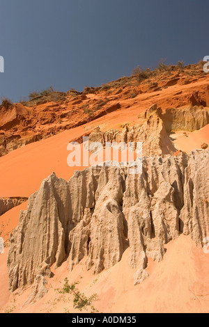 Vietnam South Central Mui Ne Fairy Stream erodiert Sand und Sandstein Landschaft Stockfoto