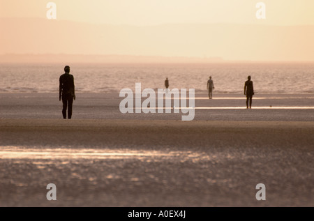 Ein weiterer Ort Kunst Installation, Crosby Strand, Merseyside, UK Stockfoto