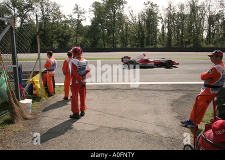 Panasonic F1 ein Auto auf der Kurvenabschnitte, Monza 2005 Stockfoto