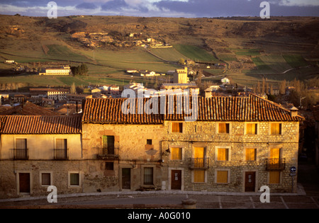 Der Parador Siguenza befindet sich in der mittelalterlichen Burg des 12. Jahrhunderts Stockfoto