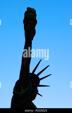 Kleine Statue of Liberty, gestiftet von Pfadfinder von Amerika in Georgia State Capital Gründen Stockfoto