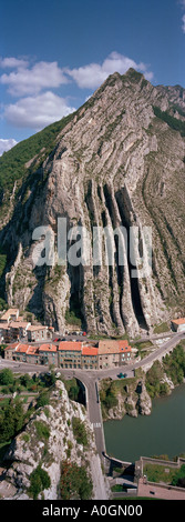 SISTERON PROVENCE FRANKREICH BLICK VON DER ZITADELLE Stockfoto