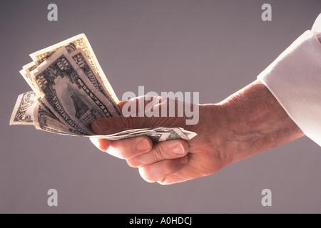 Geld spenden. Bezahlung. Kaufen und verkaufen. Ich zahle amerikanische Dollar. Spending.cash Stockfoto