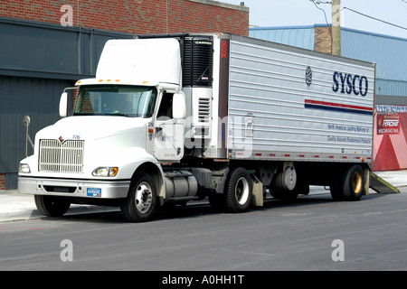 10 Wheeler Lkw entladen Stockfoto