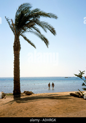 Paar am Strand Stockfoto