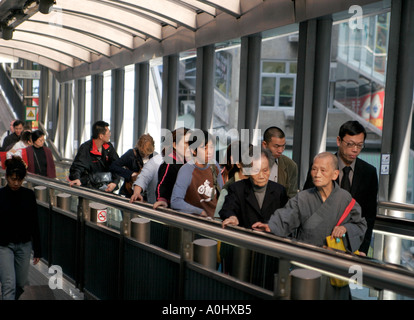 China Hong Kong Insel zentrale Mid Levels Escalator China Menschen Stockfoto