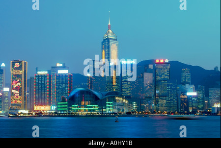 China Hong Kong Insel zentralen Wanchai Central Plaza Skyline Victoria Harbour Hong Kong Convention Exhibition Centre Stockfoto