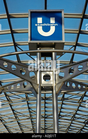 U-Bahnstation in der Westfalenhalle, Dortmund, Nordrhein-Westfalen, Deutschland Stockfoto