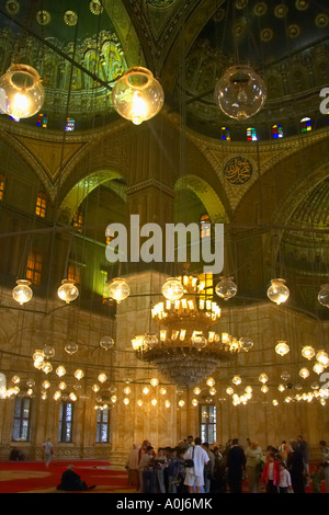 Im Inneren der Muhammad-Ali-Moschee in Kairo, Ägypten Stockfoto