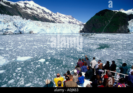 Prinz-William-Sund, Touristen betrachten, Gletscher und schwimmende Eis vom Schiff Kreuzfahrt Alaska Stockfoto