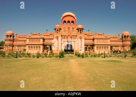 Lalgarh Palace auch bekannt als das Laxmi Niwas Palace Hotel, Bikaner, Indien Stockfoto