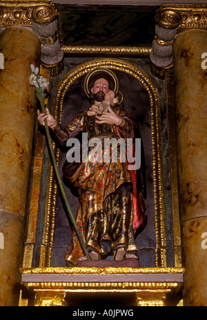 Saint Joseph mit Jesuskind, Detail, Altar, Mission San Francisco De Asis, Mission Dolores, San Francisco, Kalifornien Stockfoto