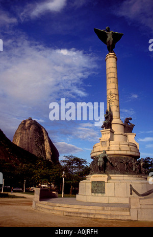 Denkmal mit Zuckerhut Pao de Azucar in Rio de Janeiro Rio de Janeiro, Brasilien Südamerika Stockfoto