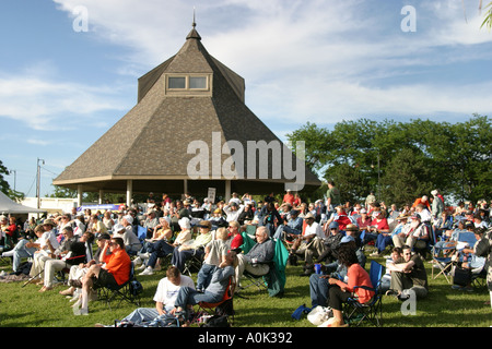 Toledo Ohio, Internationaler Park, öffentlichkeit, Erholung, Art Tatum Jazz Heritage Festival, Festivals Messe, Konzert, Freizeit, Unterhaltung Nachbar, Tradition, Publikum Stockfoto