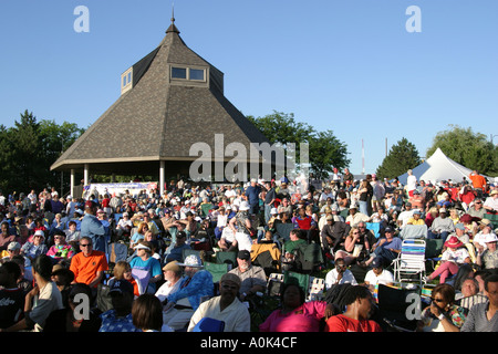 Toledo Ohio, Internationaler Park, öffentlichkeit, Erholung, Art Tatum Jazz Heritage Festival, Festivals Messe, Konzert, Freizeit, Unterhaltung Nachbar, Tradition, Publikum Stockfoto