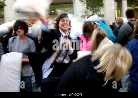 Pillow Fight Club, St Pauls, London Stockfoto