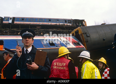 Das Zugunglück in Purley in Surrey England am 4. März 1989 sechs Menschen starben und achtzig wurden verletzt, als zwei Züge zusammengestoßen Stockfoto