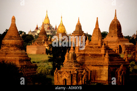 Abendlicht auf das 11. Jahrhundert buddhistische Tempel von Bagan (Pagan) der UNESCO. Stockfoto