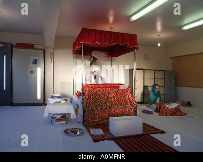 Tooting London England Akhand Weg 48 Stunden kontinuierlichen Lesung des Guru Granth Sahib Khalsa-Zentrum Stockfoto