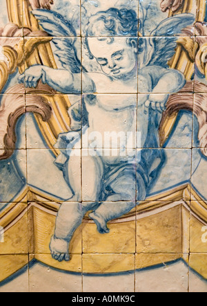 Lissabon Portugal Museu Nacional Do Azulejo im Convento da Madre de Deus Fliesenmuseum Museu Cherub Stockfoto
