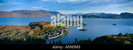 Plockton Loch Kishorn Loch Carron im Herbst Wester Ross Western Highlands Scotland UK Stockfoto
