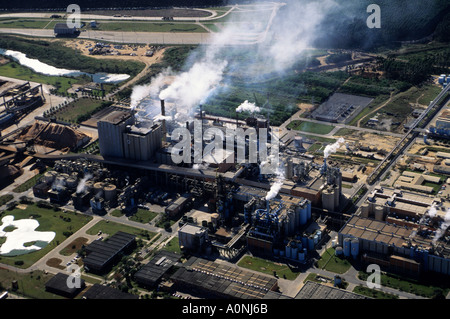 Vitoria, Brasilien. Luftaufnahme von Aracruz Papierfabrik. Stockfoto