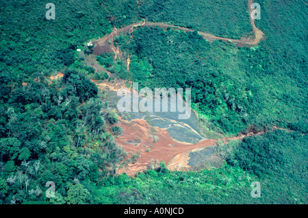 Carajas, Brasilien. Luftaufnahme der Mine Erz Gülle aus der Waschanlage; Carajas Eisenmine Erz, Para Zustand. Stockfoto