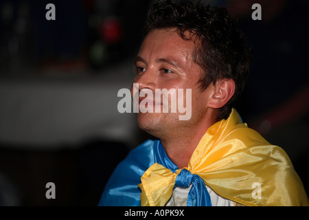 Ukraine besiegte Saudi-Arabien 4: 0, WM-Finale 2006, ukrainische Social Club, London Stockfoto