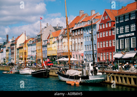 Schiffe im Hafen / Kopenhagen / Schiffe Im Hafen Stockfoto