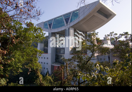 dh VICTORIA PEAK HONG KONG Peak Tower Straßenbahn Endstation und Suche Gebäude Stockfoto