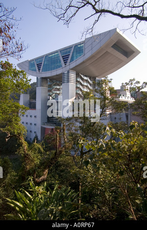 dh VICTORIA PEAK HONG KONG Peak Tower Straßenbahn Endstation und Suche Gebäude Stockfoto
