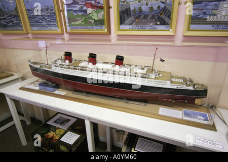 Devon England UK Dartmouth Museum Geschichte Königin Mary Modell Stockfoto