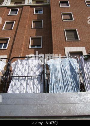 Matratzen verwendet auf Umzüge LKW im Haus bewegen Stockfoto