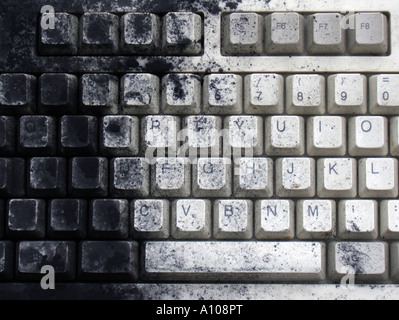 Computer-Tastatur mit schwarzen Kopierer Toner Tinte bedeckt Stockfoto
